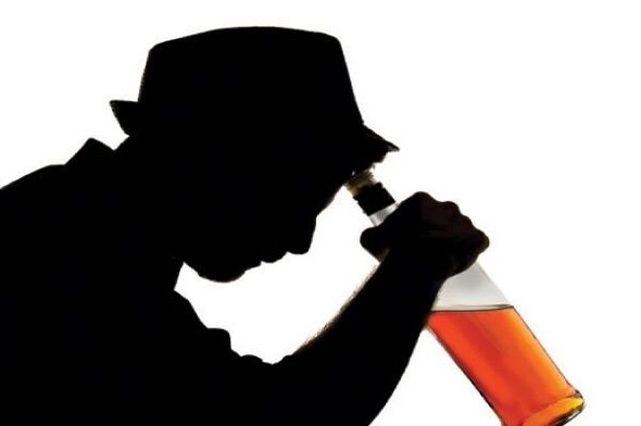 moški pije alkohol, kako prenehati